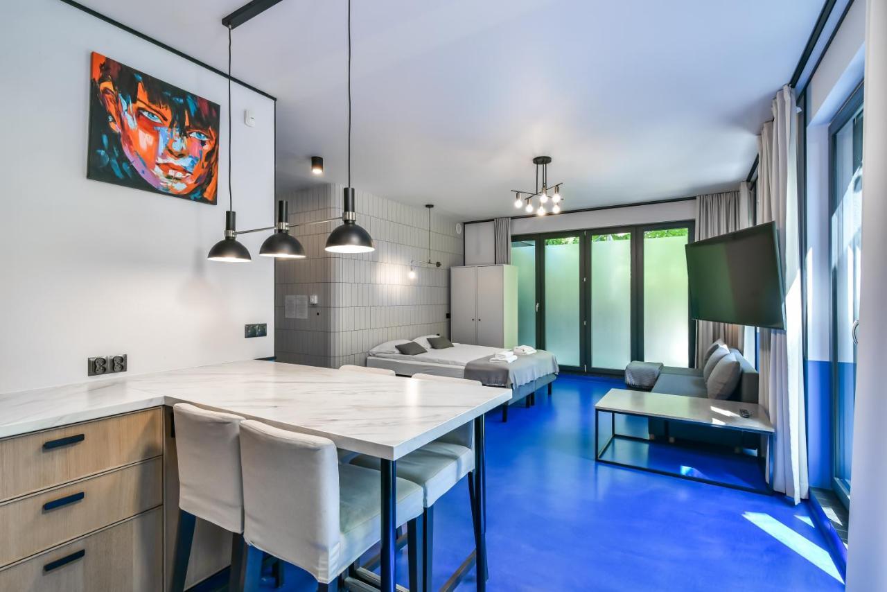 Biale Apartment *