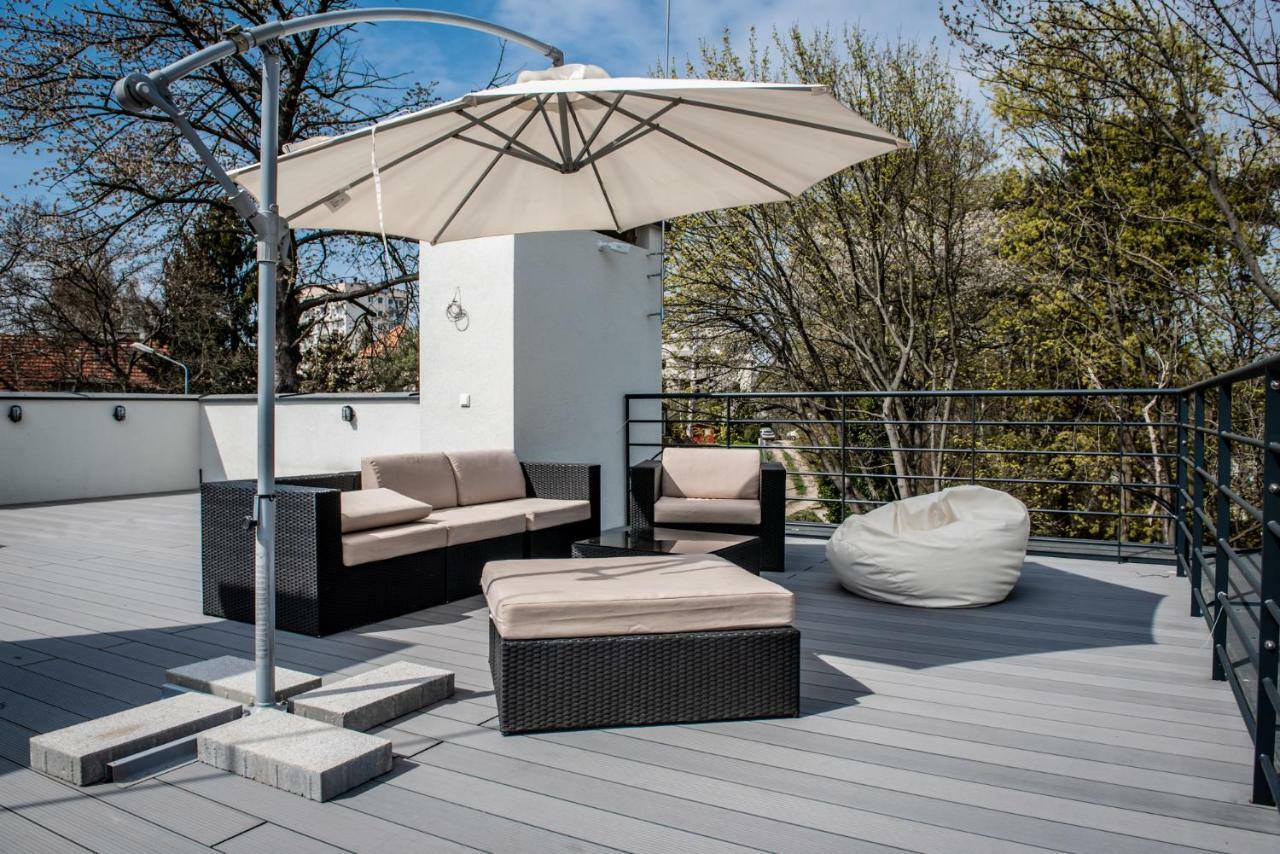 Biale Apartment